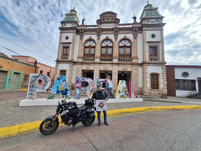 Alcalde de Parral inaugura estacionamiento del CBTis 228 con inversión de 2.9 millones de pesos