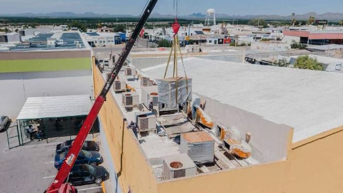 Camargo invierte en nuevas unidades de aire acondicionado para el Auditorio Municipal