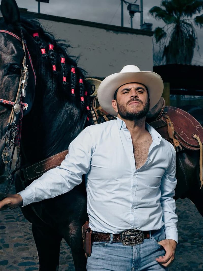 El Komander y Los Rehenes animarán la Feria San Pedro y San Pablo de Meoqui este fin de semana