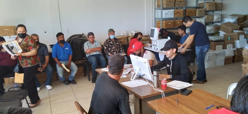Leticia Lara lidera registro de vehículos regularizados sin engomado en la región