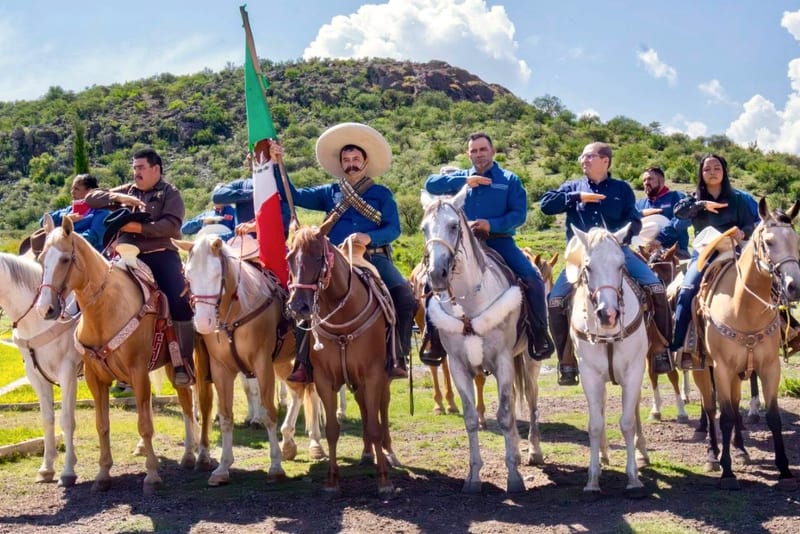 Parral inicia las Jornadas Villistas 2026 con tradicional Cabalgata desde La Coyotada