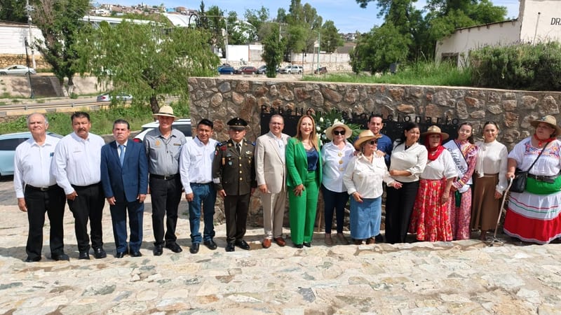 Parral rinde homenaje al General Francisco Villa con tradicional Parada Cívica