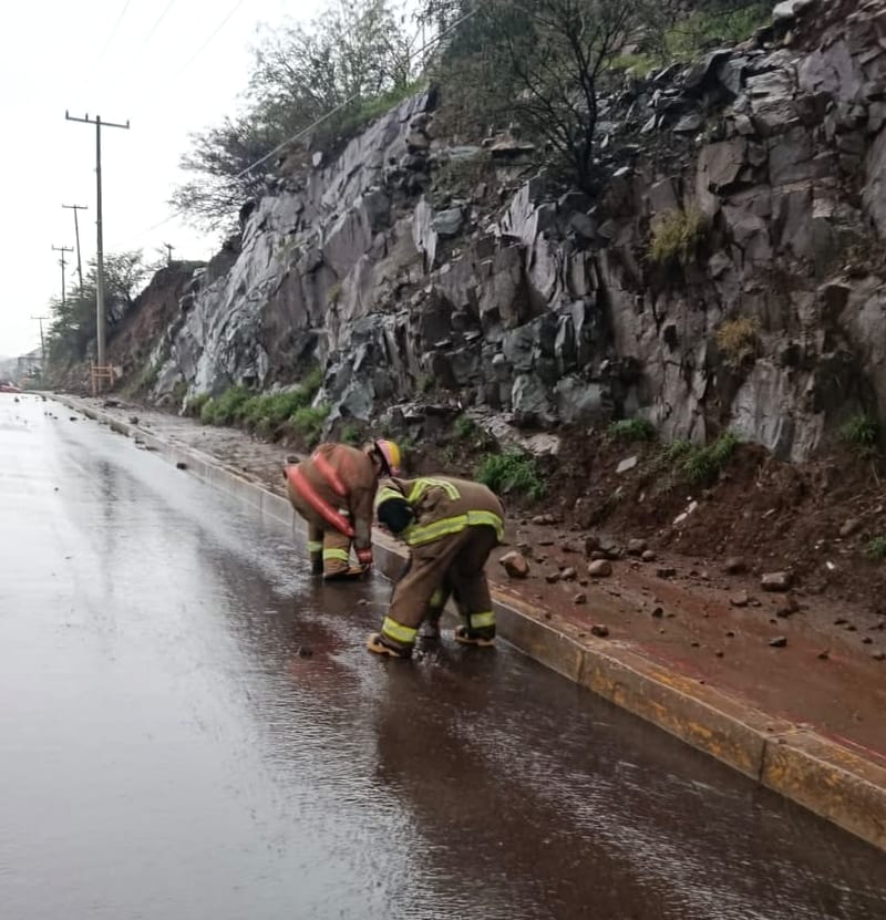 Protección Civil activa operativo de emergencia en Parral por intensas lluvias